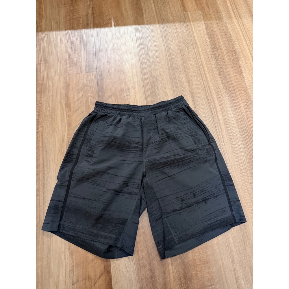 Lululemon Athletic Shorts Mens Small Charcoal Grey Space Dye Mesh Inseam 9in